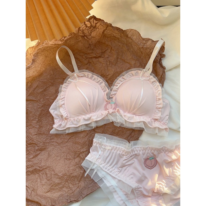 Słodki Zestaw Biustonoszy Trój – Bralette Triangle Set recenzja i cena